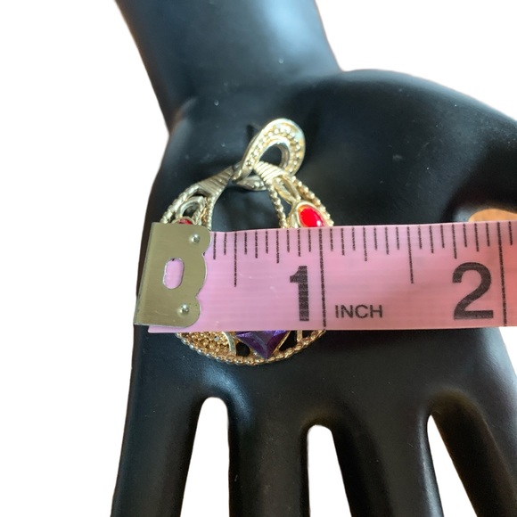 VINTAGE GOLD TONE FILAGREE FAUX JEWELS DISC POST PIERCED BACK EARRINGS - Picture 10 of 10